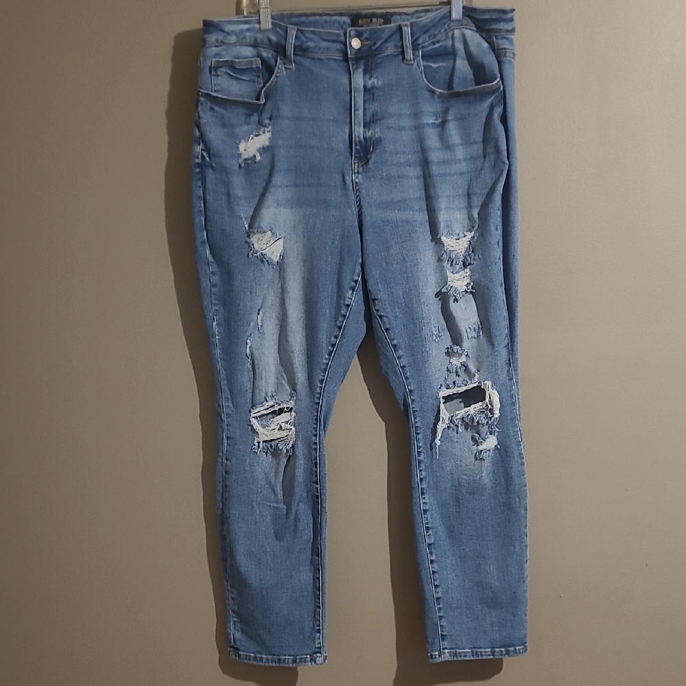 Judy Blue Light Blue Distressed Boyfriend Fit  Jeans Size 22W
